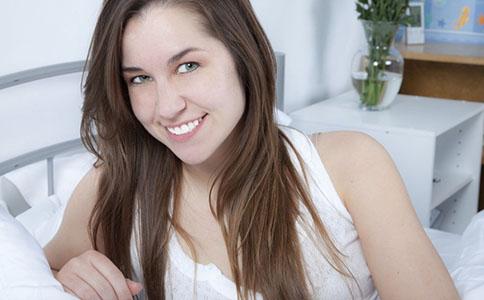 为什么会有人整形成锥子脸 为什么会有人整形成锥子脸 整形瘦脸方法有哪些 锥子脸是什么样的