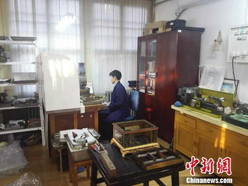 点击进入下一页