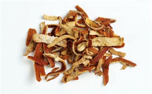 陈皮泡水功效多 食用陈皮注意事项 陈皮泡水功效有哪些 吃陈皮要注意什么 陈皮泡水喝有什么作用