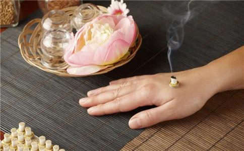 中医祛湿有妙招 湿气重推荐6道汤品 湿气重怎么办 中医祛湿的方法 祛湿吃什么好