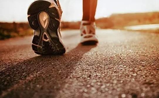 世卫组织公认的最佳运动，7个方法轻松“走”出长寿