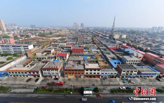 资料图：4月5日，从高空俯瞰河北容城。 中新社记者 翟羽佳 摄