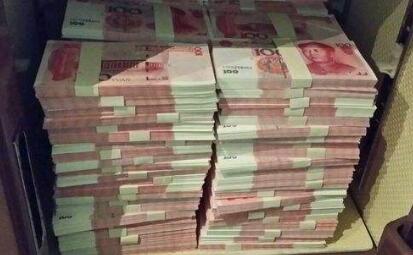 妻子举债2500万自杀