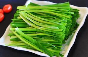 春天吃韭菜增加食欲 烹饪应急火快炒