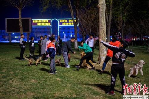 点击进入下一页