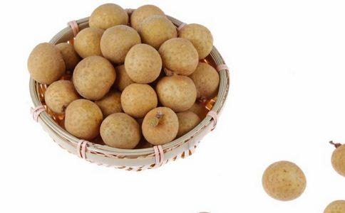 桂圆很滋补但是6种人万万不能吃 哪些人不能吃桂圆 吃桂圆的好处有哪些 桂圆有哪些功效