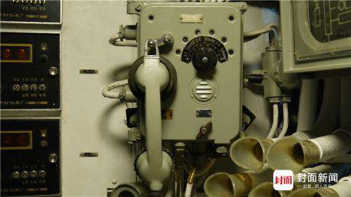 指挥台上细节。