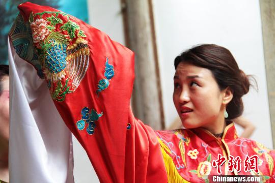 古徽州 “一个人”坚守的徽剧舞台