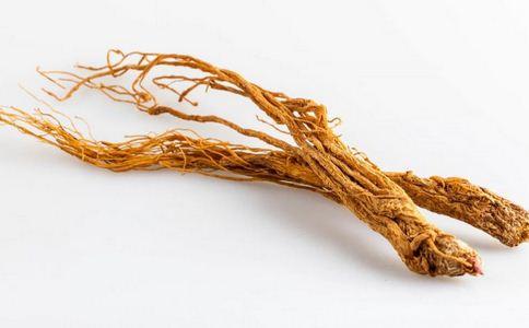 人参怎么吃3种吃法健脾又益气 吃人参要注意什么 人参有什么功效 人参的做法有哪些