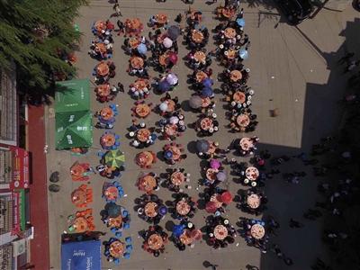 点击进入下一页