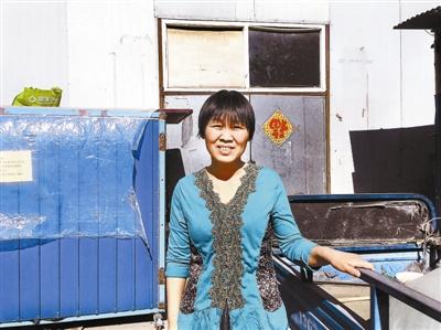 生活中的范雨素 摄影/本报记者 计巍 点击进入下一页