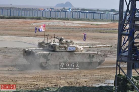 媒体:泰国成中国武器头号粉丝 总理亲自打广告