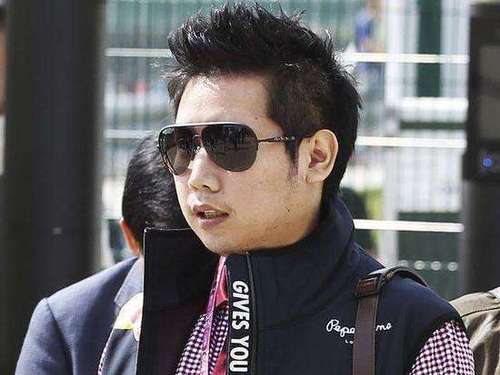 红牛创始人孙子驾豪车撞死警察 出庭前两天私逃出境不知所踪