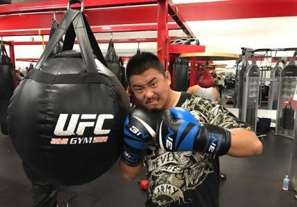 雷公太极创始人魏雷，仅20秒就被打得满脸鼻血。