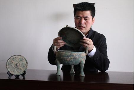 浅谈青铜器收藏——踏实钻研 方得趣味所在 专访国内青铜鉴赏界专家任涵
