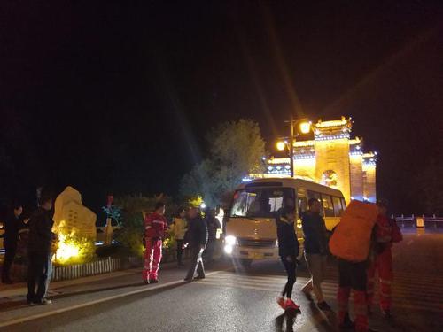 点击进入下一页