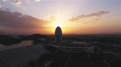 “一带一路”高峰论坛期间不实施单双号限行、不放假