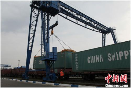 dbbd5aa581ee4a2da8ea2114d3ca33cd dbbd5aa581ee4a2da8ea2114d3ca33cd