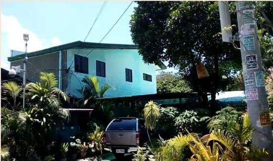 菲民众对杜特尔特咋评价?有人把和总统合照挂满墙