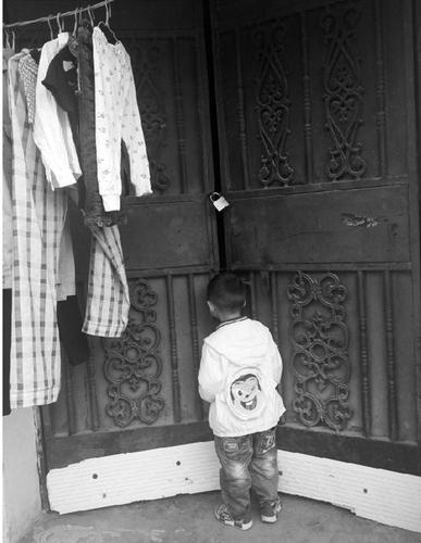 4岁男孩被丢在幼儿园6天 父母闹矛盾都不愿现身