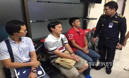 起底东南亚黑导游:中国团不购物被甩路边闷车里