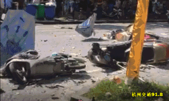 浙江一火锅店爆炸 目击者:现场惨不忍睹 全是血