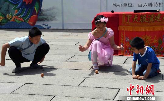 福州举办端午民俗文化节再现两岸共同端午习俗