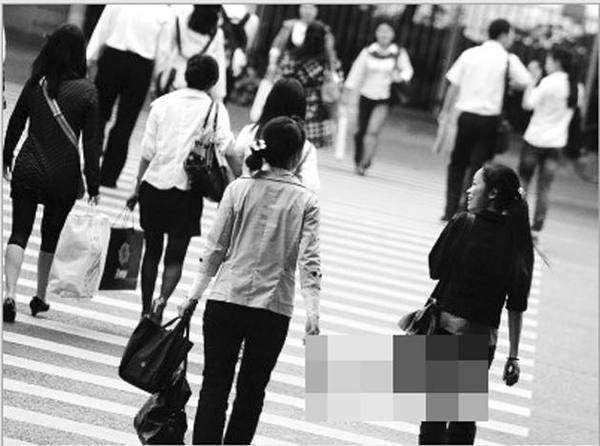 广东老头买女子续香火 广东老头买女子续香火