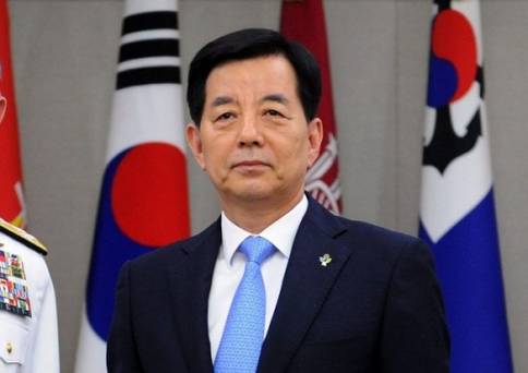 萨德瞒报丑闻指向韩防长 萨德瞒报丑闻指向韩防长