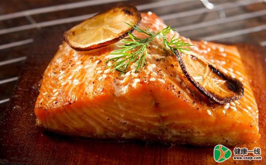 吃鱼肉延缓衰老防骨质疏松