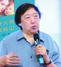 冯骥才在新书发布会现场 王梅佳摄 光明图片