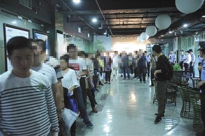 点击进入下一页