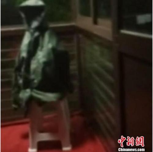 点击进入下一页