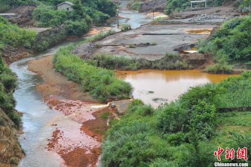 92ab8620f6b847dc9fa324ff9c7822dc 92ab8620f6b847dc9fa324ff9c7822dc