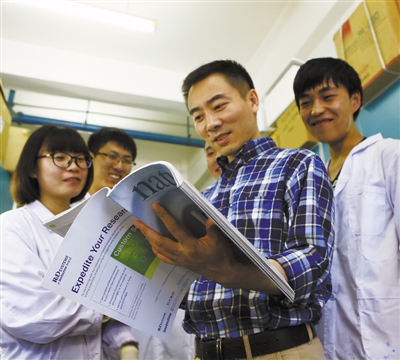 d02788d8dfa01aa828493d d02788d8dfa01aa828493d