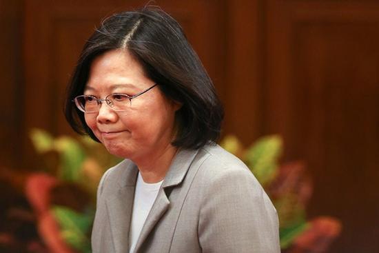 1497489406357329.jpg 950ba4877131baebc6dbce3ab83c1804.jpg