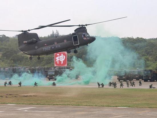 “台独”分子发狂语遭批：要“台独”？你死先！