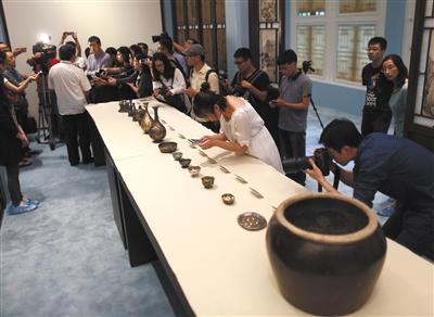 点击进入下一页