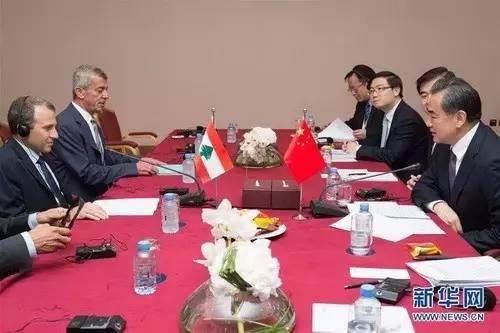 王毅就难民问题阐明中方立场:难民不是移民