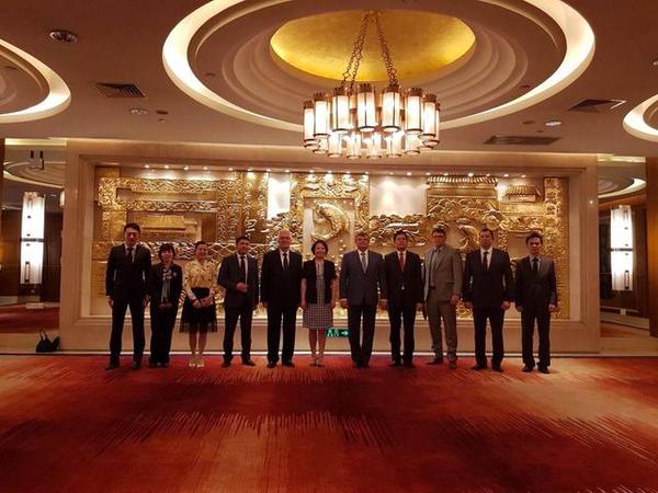 乌大使访问中乌合建航发基地：将引进乌专家