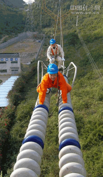 W020170622342660707834 W020170622342660707834