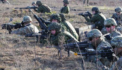 俄常驻北约代表:俄认为世界正开始新的军备竞赛