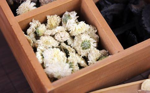 菊花茶有副作用吗 哪些人不宜饮用 菊花茶有副作用吗 菊花茶的副作用 哪些人不宜饮用菊花茶