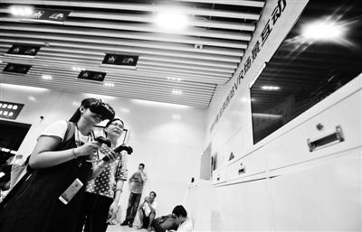 铁路暑运拉开大幕北京至雄安下周将首开直通动车