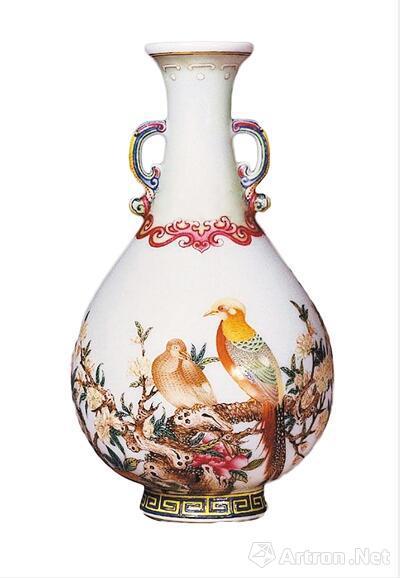 古月轩锦鸡瓶 2005年