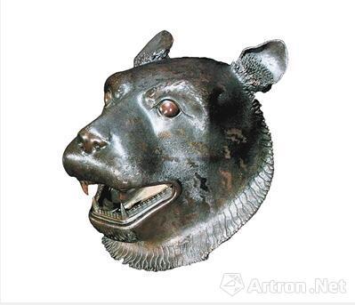 圆明园“虎首” 2000年