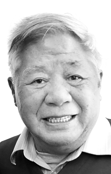 张忠培 摄于二〇一四年六月 本报记者 李韵摄 光明图片