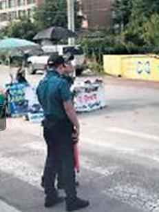 萨德部署地民众被逼急 自设检查站盘查军方车辆