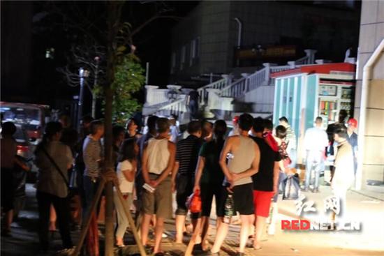 湖南宁乡城区全面恢复供电 生产生活秩序基本恢复