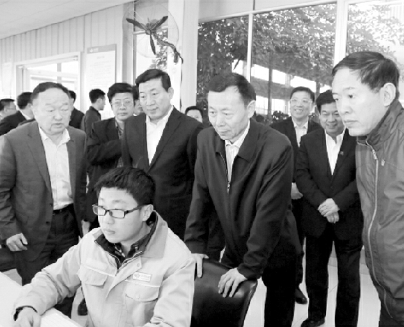     调研组在山东五征集团调研。